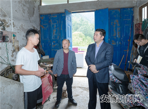 09AF570F-8F38-4405-9882-7A603F0FC65D_IMAGE_5_LOW_0