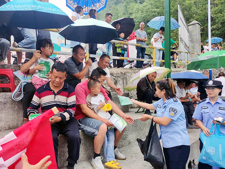 紫云法宣走进“美丽乡村”篮球赛