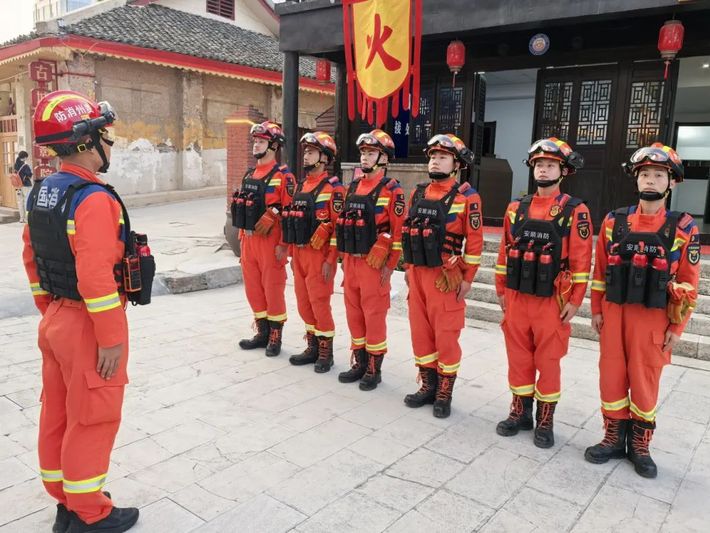 安顺古城消防站-FZ1002844001.jpg