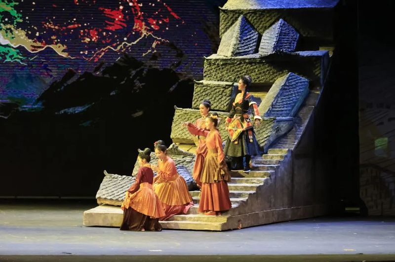 大型原创情景歌舞剧《屯堡长歌》在安顺隆重-FZ1002866221.JPG